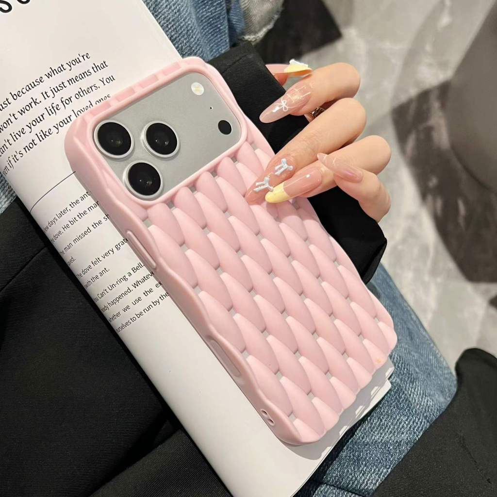 아이폰 15, 16, 17 프로 맥스용 통기성 메쉬 소 - Heat Dissipation Mesh Breathable Case 리뷰 및 가격